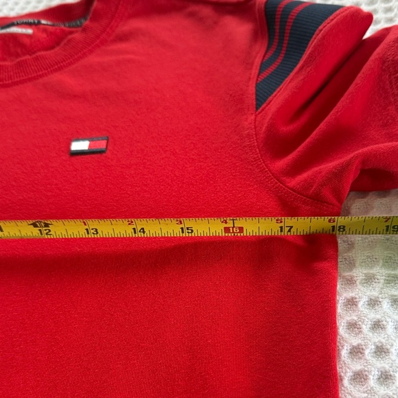 TOMMY HILFIGER Short Sleeve Kangaroo-Pocket Sweatshirt EUC S/P - Picture 3 of 8